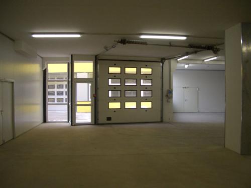 W10
